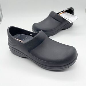 Crocs Neria Pro II Clog Women's‎ Size 7 Black Slip-On Work NWT